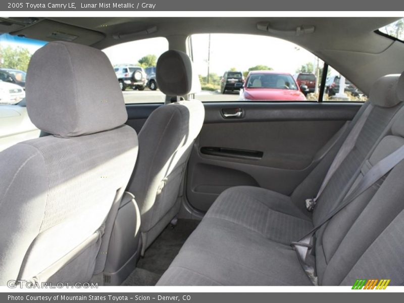 Lunar Mist Metallic / Gray 2005 Toyota Camry LE