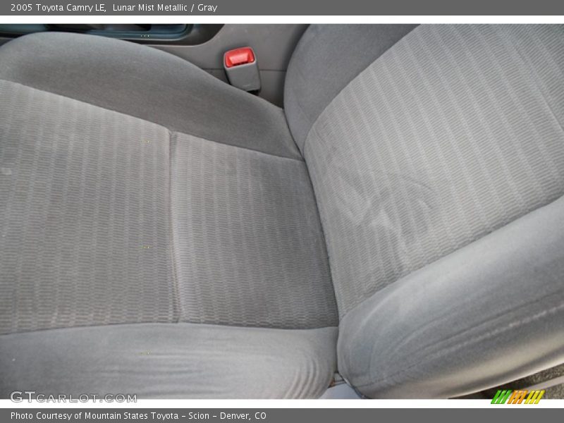 Lunar Mist Metallic / Gray 2005 Toyota Camry LE