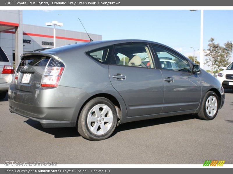Tideland Gray Green Pearl / Ivory/Brown 2005 Toyota Prius Hybrid
