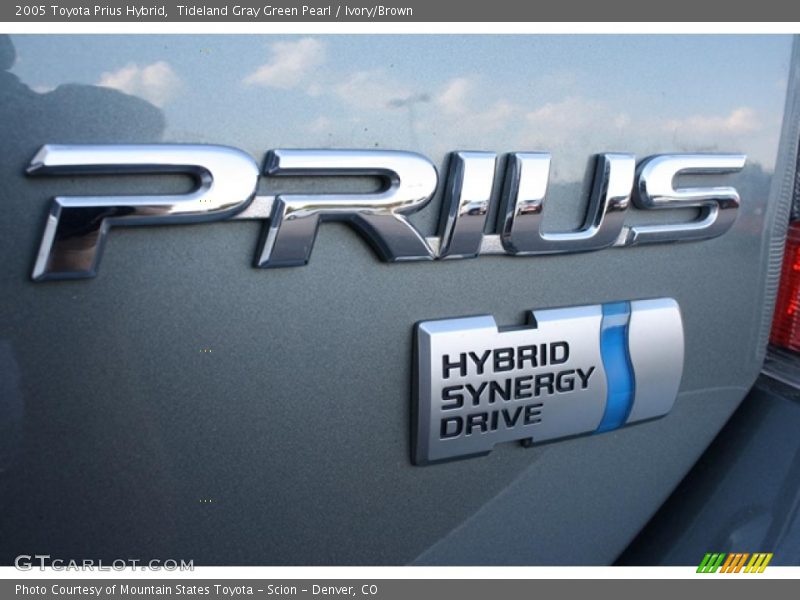 Tideland Gray Green Pearl / Ivory/Brown 2005 Toyota Prius Hybrid