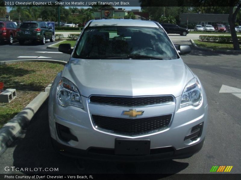 Silver Ice Metallic / Light Titanium/Jet Black 2011 Chevrolet Equinox LS