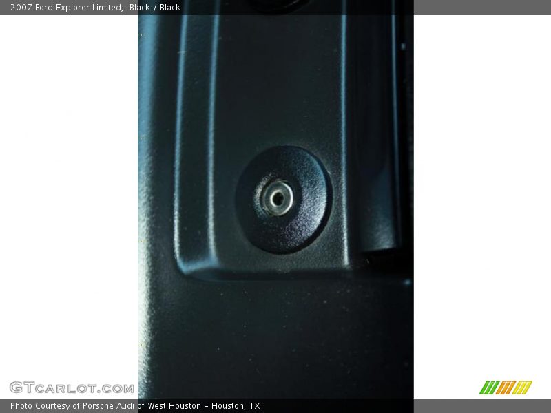 Black / Black 2007 Ford Explorer Limited