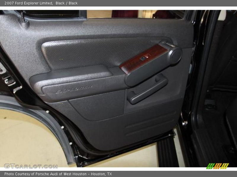 Black / Black 2007 Ford Explorer Limited