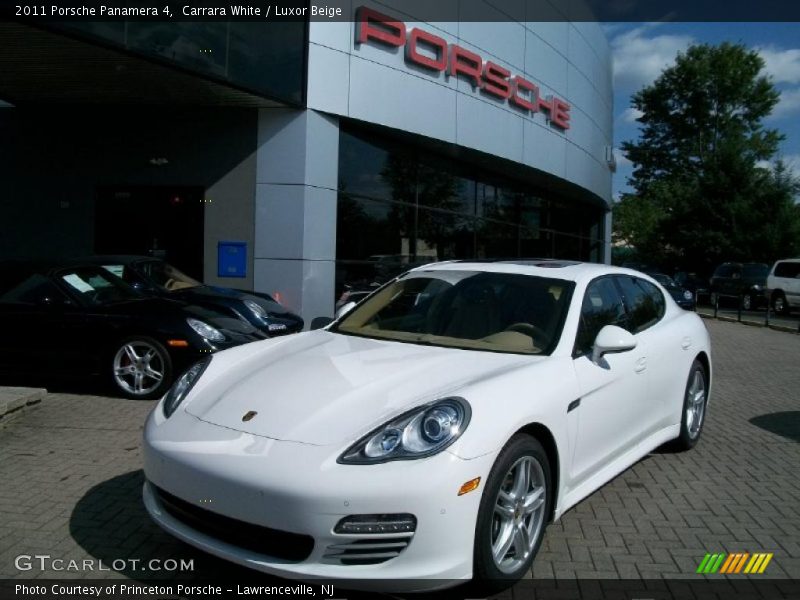 Carrara White / Luxor Beige 2011 Porsche Panamera 4