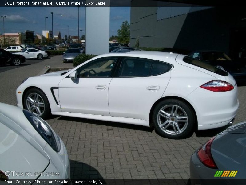 Carrara White / Luxor Beige 2011 Porsche Panamera 4