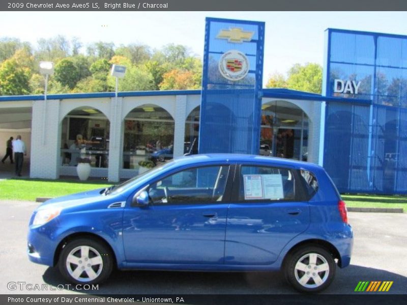 Bright Blue / Charcoal 2009 Chevrolet Aveo Aveo5 LS