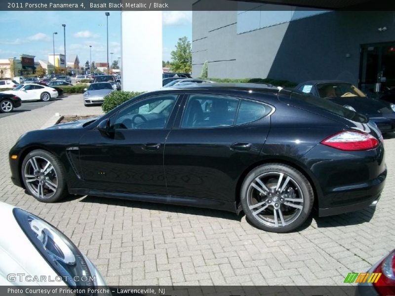 Basalt Black Metallic / Black 2011 Porsche Panamera 4
