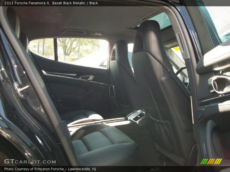 Basalt Black Metallic / Black 2011 Porsche Panamera 4