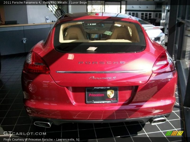 Ruby Red Metallic / Luxor Beige 2011 Porsche Panamera 4