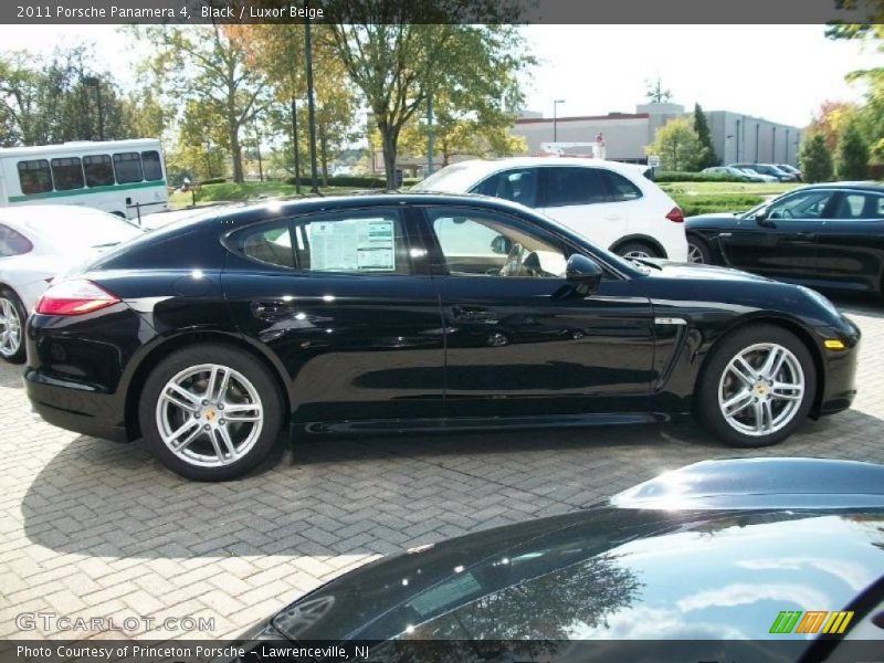 Black / Luxor Beige 2011 Porsche Panamera 4