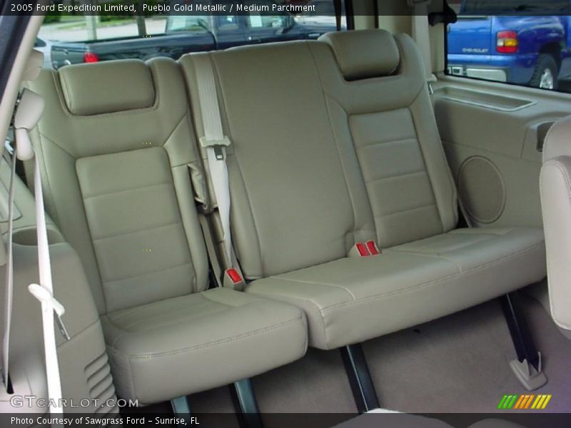  2005 Expedition Limited Medium Parchment Interior