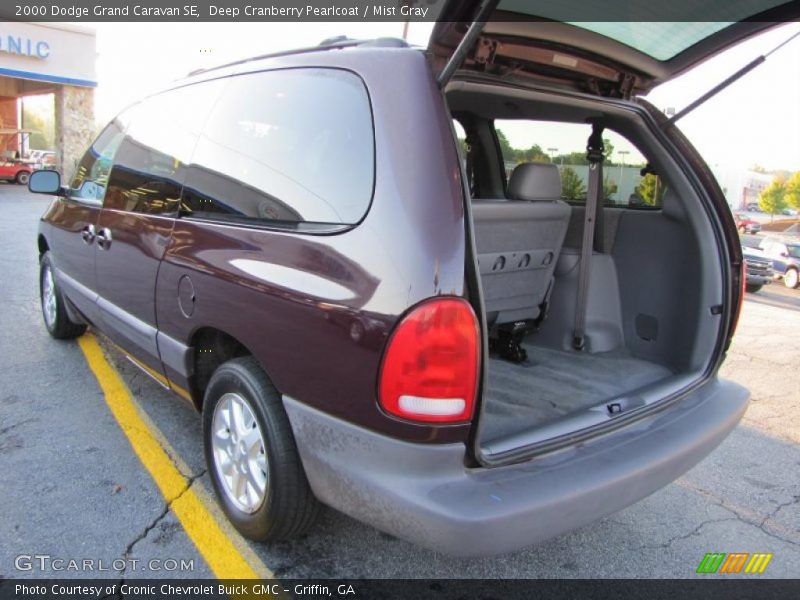 Deep Cranberry Pearlcoat / Mist Gray 2000 Dodge Grand Caravan SE
