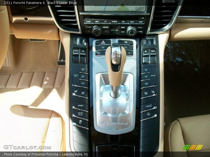 Black / Luxor Beige 2011 Porsche Panamera 4