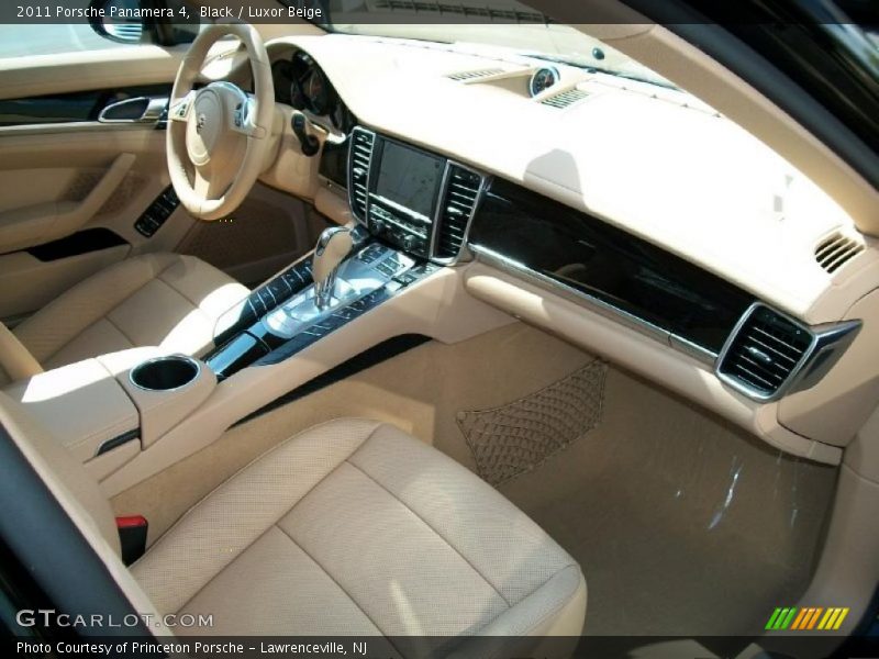 Black / Luxor Beige 2011 Porsche Panamera 4