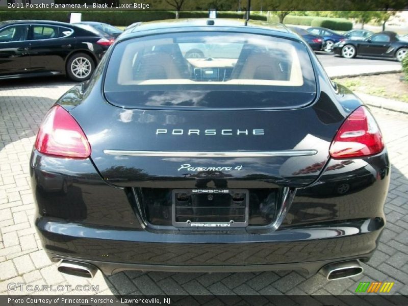 Black / Luxor Beige 2011 Porsche Panamera 4