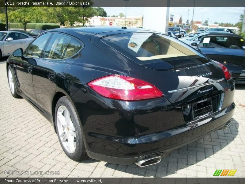 Black / Luxor Beige 2011 Porsche Panamera 4