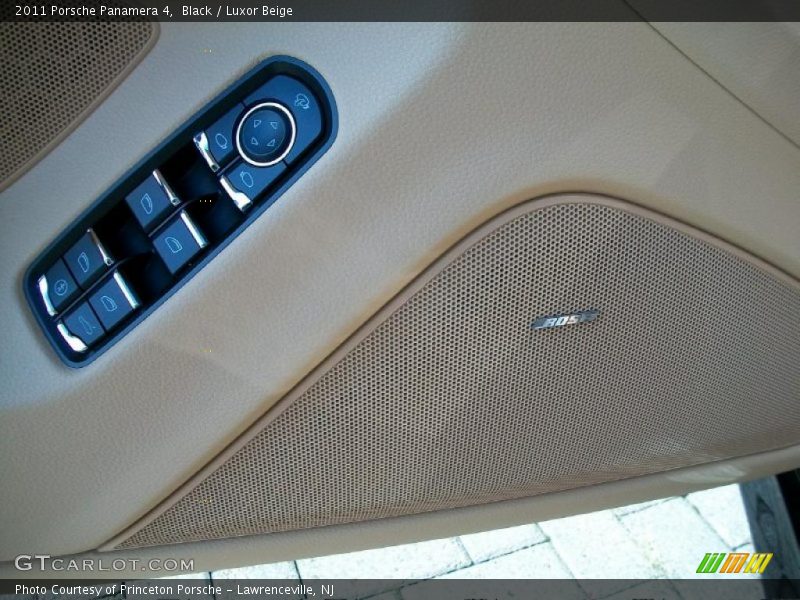Black / Luxor Beige 2011 Porsche Panamera 4