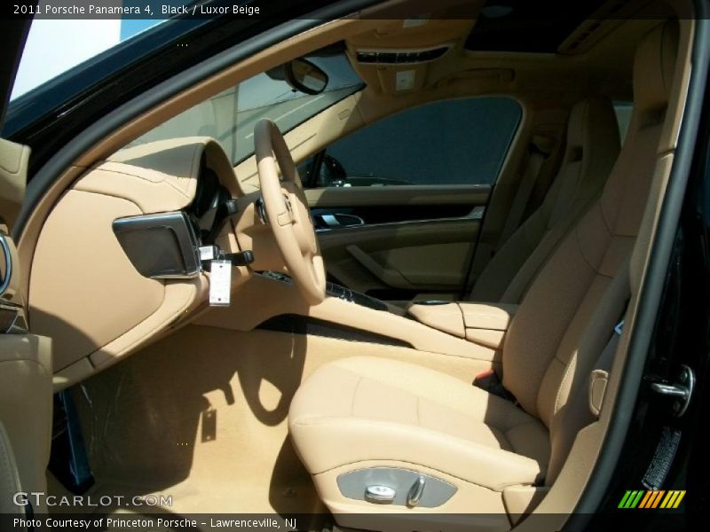 Black / Luxor Beige 2011 Porsche Panamera 4