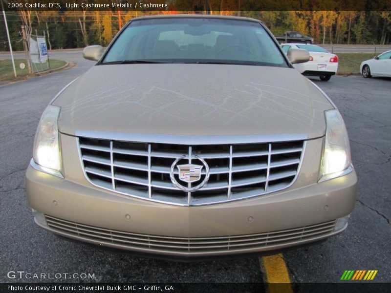 Light Cashmere Metallic / Cashmere 2006 Cadillac DTS