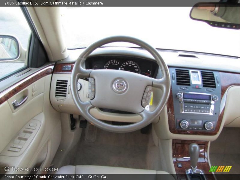 Light Cashmere Metallic / Cashmere 2006 Cadillac DTS