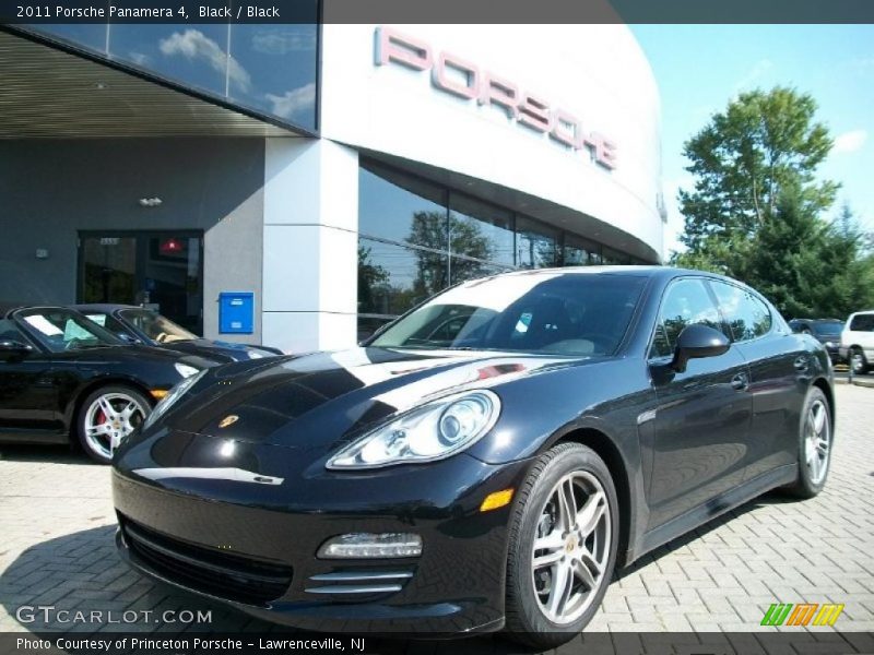 Black / Black 2011 Porsche Panamera 4