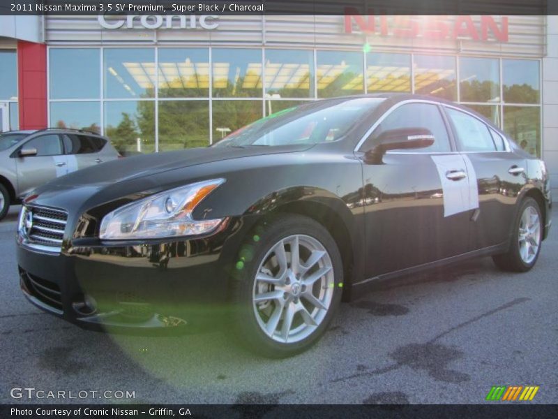 Super Black / Charcoal 2011 Nissan Maxima 3.5 SV Premium