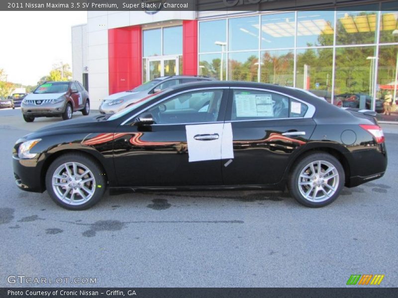 Super Black / Charcoal 2011 Nissan Maxima 3.5 SV Premium
