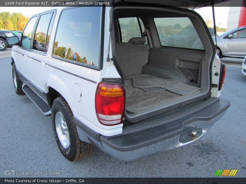 Oxford White / Medium Graphite 1998 Ford Explorer XLT