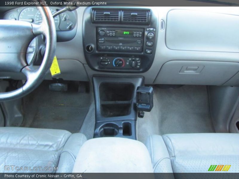 Oxford White / Medium Graphite 1998 Ford Explorer XLT