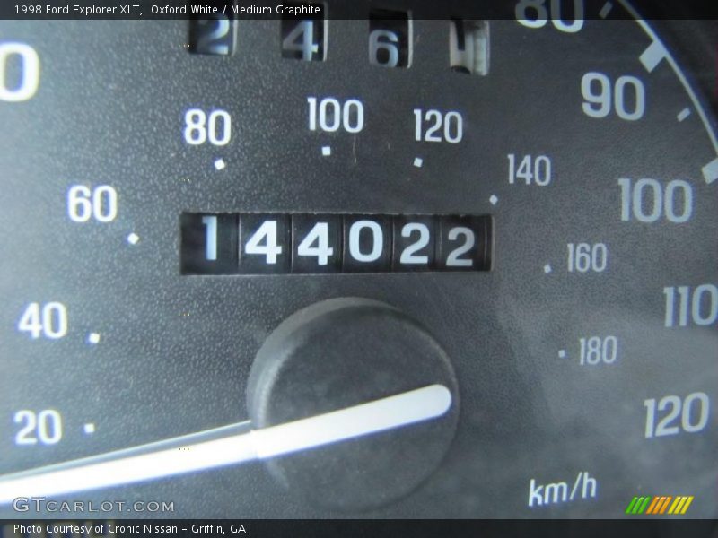 Oxford White / Medium Graphite 1998 Ford Explorer XLT