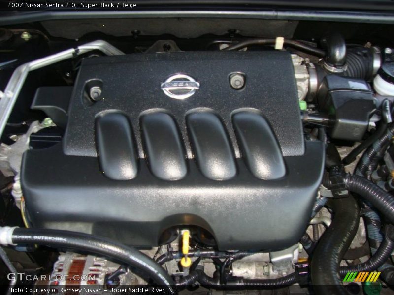 Super Black / Beige 2007 Nissan Sentra 2.0