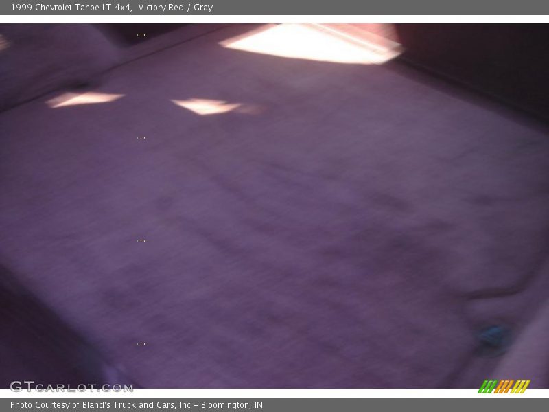 Victory Red / Gray 1999 Chevrolet Tahoe LT 4x4