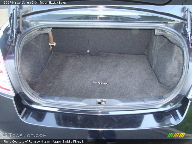 Super Black / Beige 2007 Nissan Sentra 2.0
