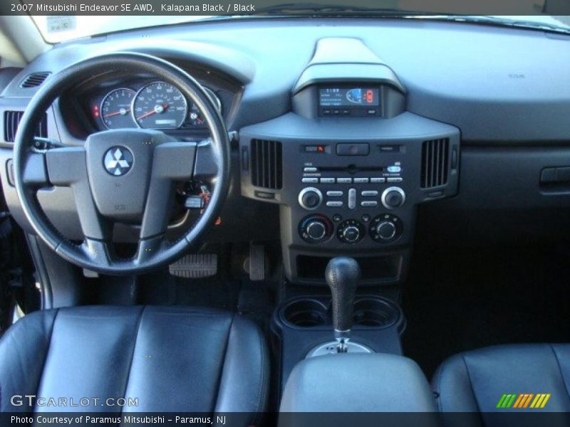  2007 Endeavor SE AWD Black Interior