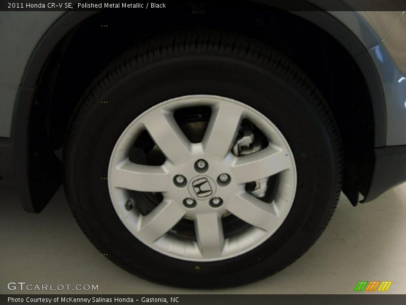 Polished Metal Metallic / Black 2011 Honda CR-V SE