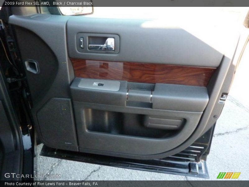 Black / Charcoal Black 2009 Ford Flex SEL AWD