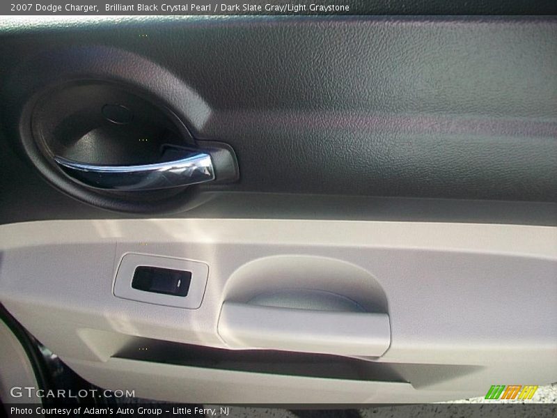 Brilliant Black Crystal Pearl / Dark Slate Gray/Light Graystone 2007 Dodge Charger