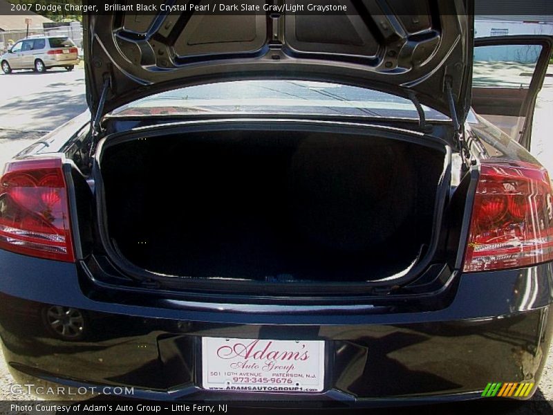 Brilliant Black Crystal Pearl / Dark Slate Gray/Light Graystone 2007 Dodge Charger