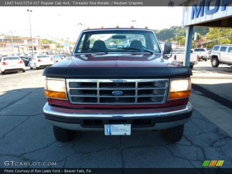 Toreador Red Metallic / Medium Graphite 1997 Ford F250 XLT Regular Cab 4x4