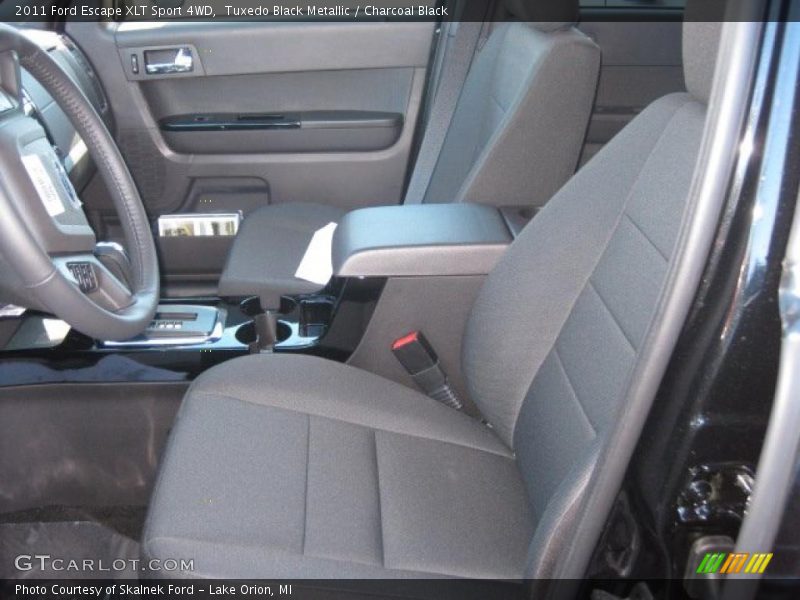 Tuxedo Black Metallic / Charcoal Black 2011 Ford Escape XLT Sport 4WD