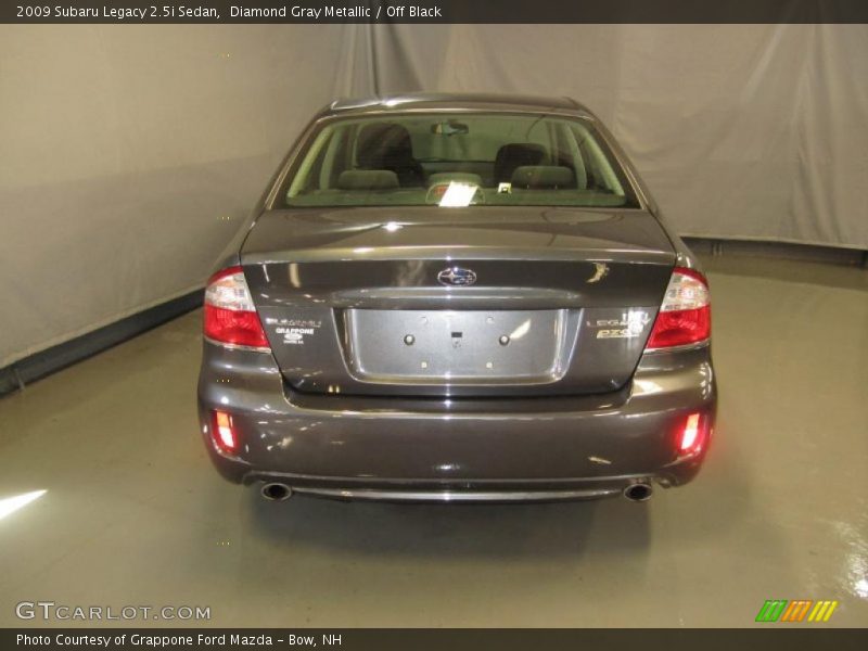 Diamond Gray Metallic / Off Black 2009 Subaru Legacy 2.5i Sedan