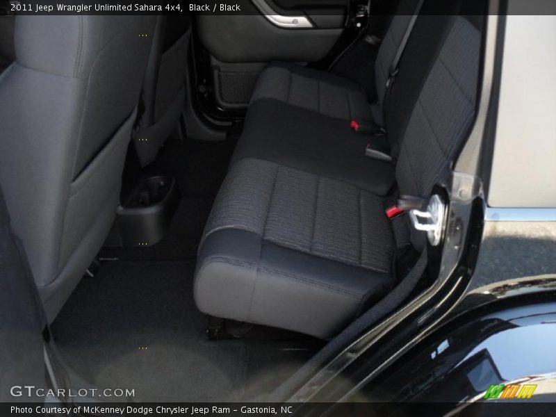 Black / Black 2011 Jeep Wrangler Unlimited Sahara 4x4
