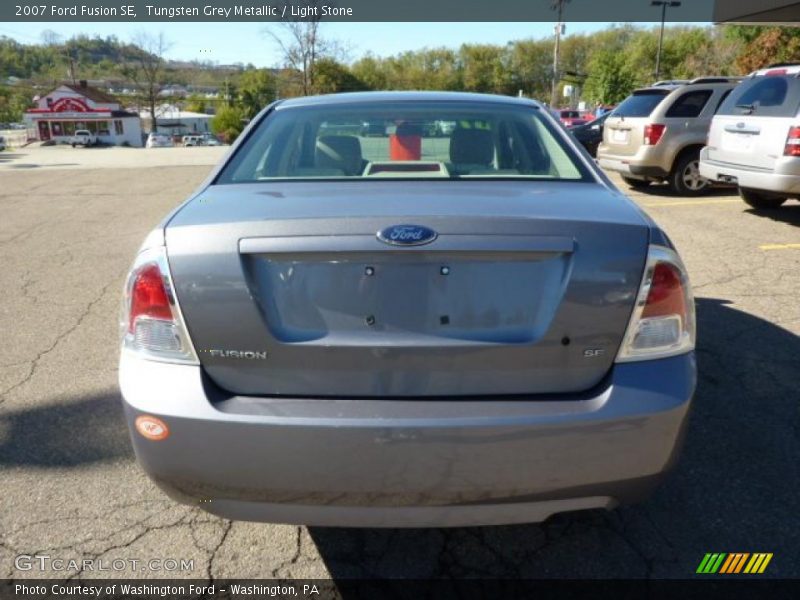 Tungsten Grey Metallic / Light Stone 2007 Ford Fusion SE