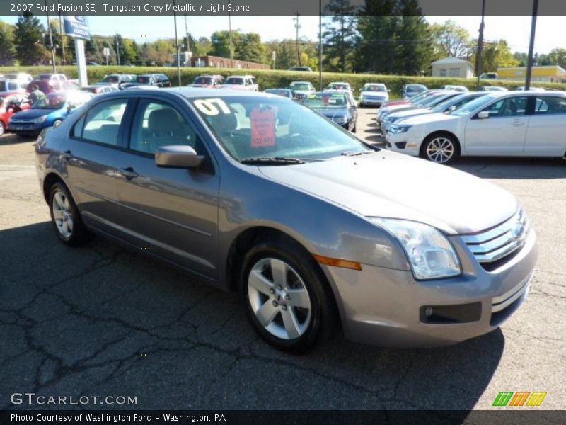 Tungsten Grey Metallic / Light Stone 2007 Ford Fusion SE