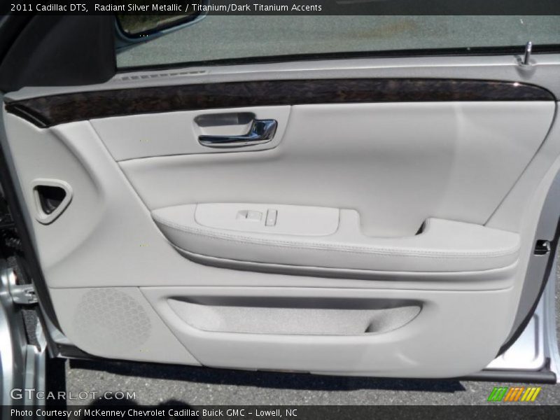 Radiant Silver Metallic / Titanium/Dark Titanium Accents 2011 Cadillac DTS