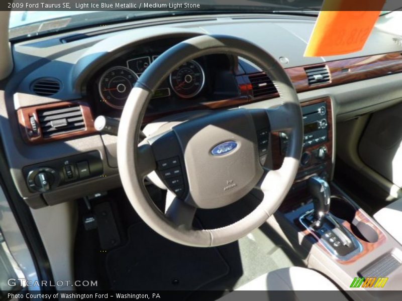Light Ice Blue Metallic / Medium Light Stone 2009 Ford Taurus SE