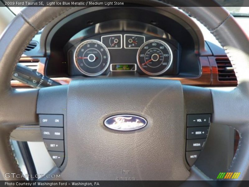 Light Ice Blue Metallic / Medium Light Stone 2009 Ford Taurus SE