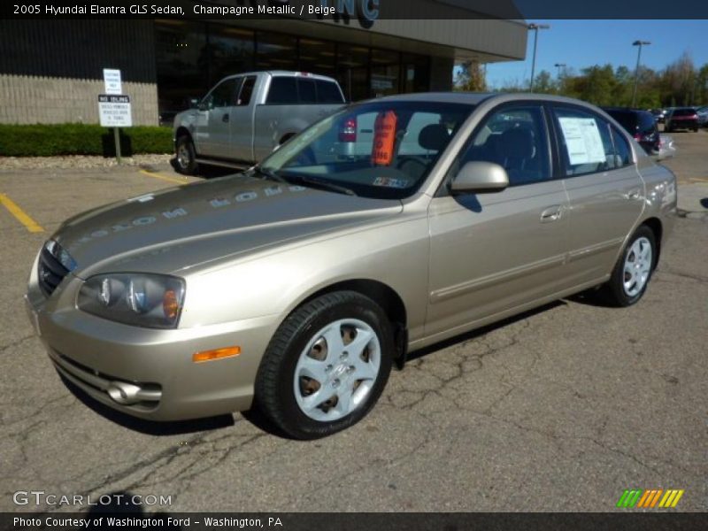 Champagne Metallic / Beige 2005 Hyundai Elantra GLS Sedan