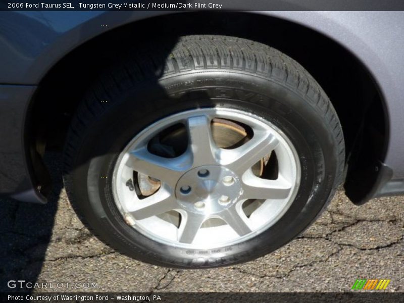 Tungsten Grey Metallic / Medium/Dark Flint Grey 2006 Ford Taurus SEL