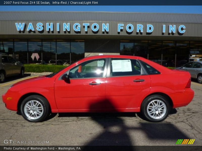 Infra-Red / Charcoal/Light Flint 2007 Ford Focus ZX4 SE Sedan
